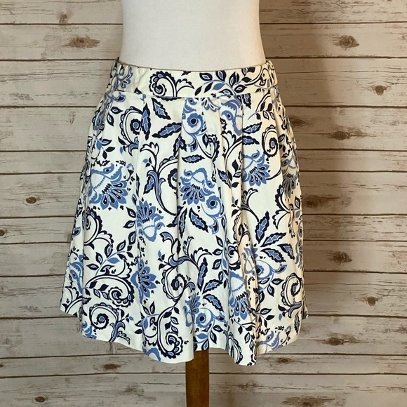 Ann Taylor LOFT skater skirt - Picture 1 of 6
